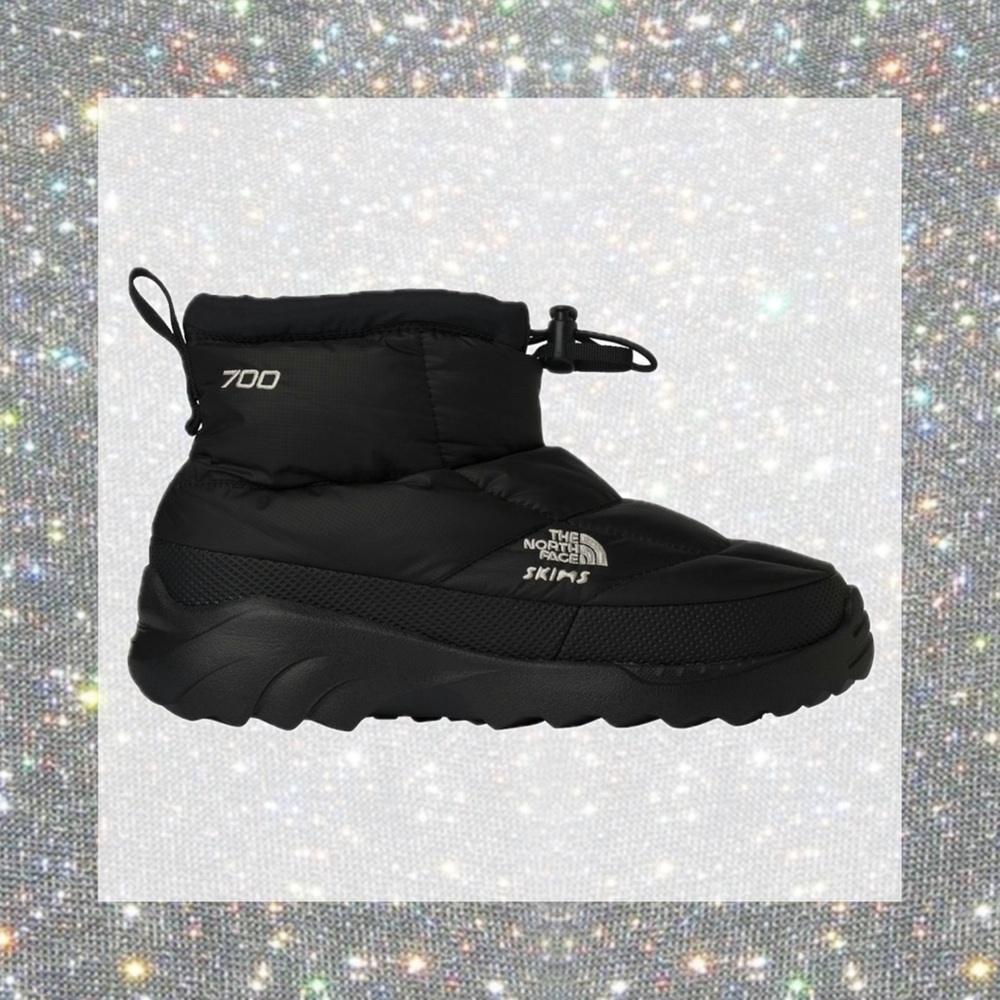 The North Face X SKIMS NUPTSE TRACTION CHUKKA in Onyx W size 6 (M size 5) BNIB!